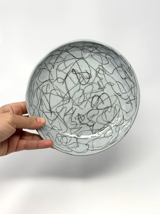 shallow scribble bowl