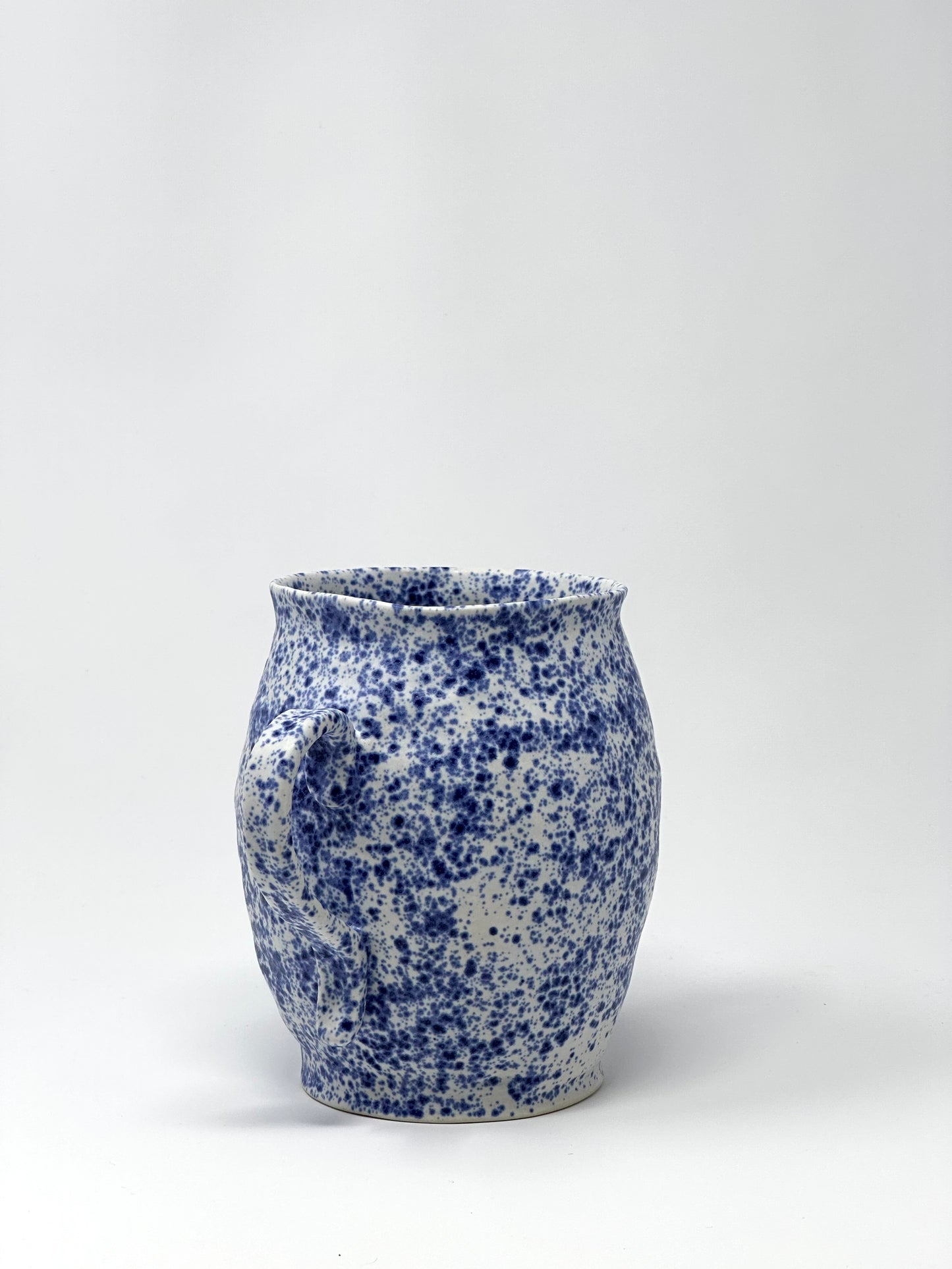 blue speckle vase 2 handles